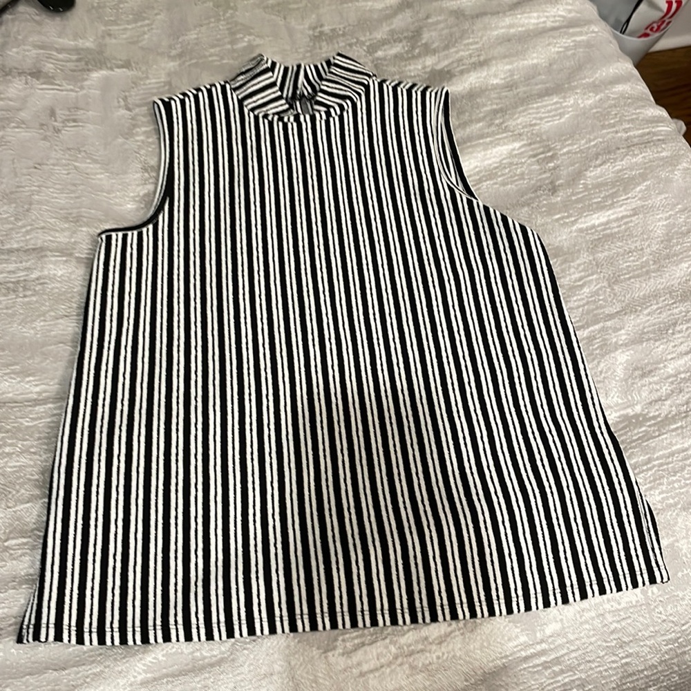 Sleeveless Top